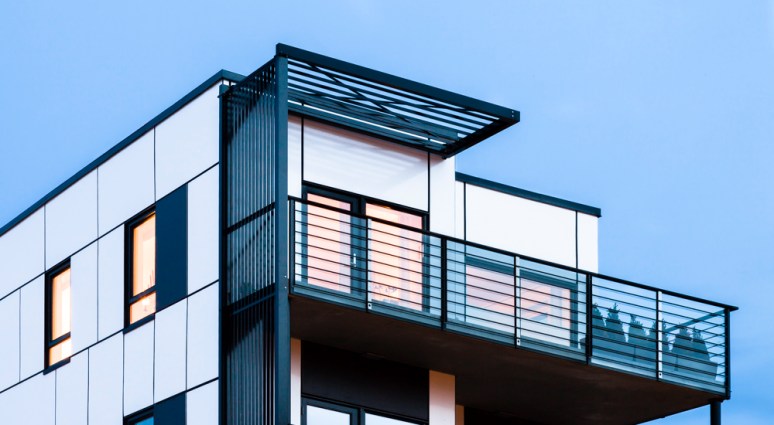 Top floor terrace detail