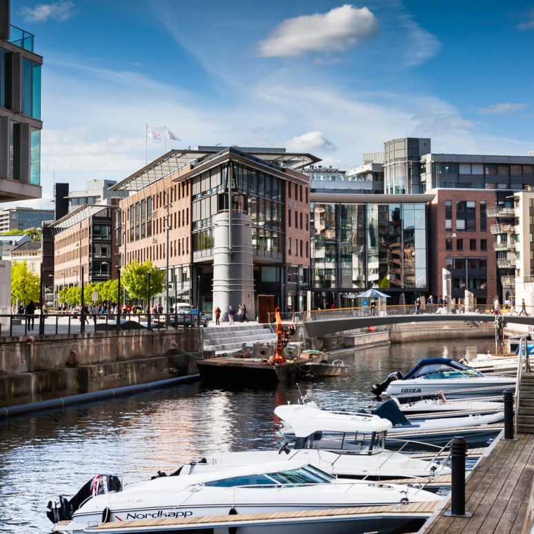 Perfect parking for your speed boat after an early morning commute!