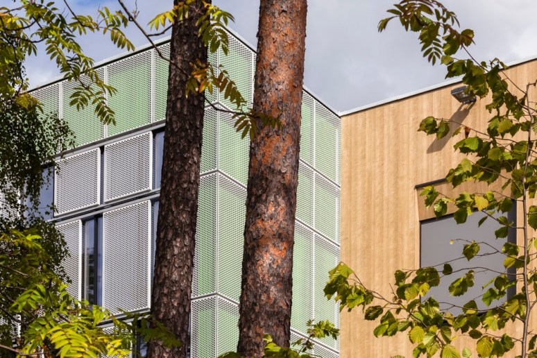 Facade detail at Bjoernsletta School, designed by L2 Arkitekter, Oslo, Norway.