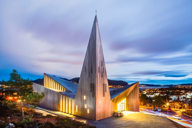 Knarvik Kirke during a stormy November evening!