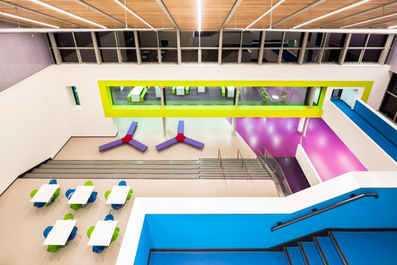 Overview of the central hub area North Hertforshire College designed by Scott Brownrigg, Hitchin, UK